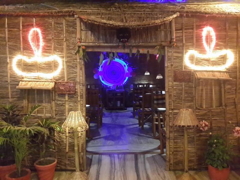 Treebo Trend Gupta Inn バラナシ エクステリア 写真